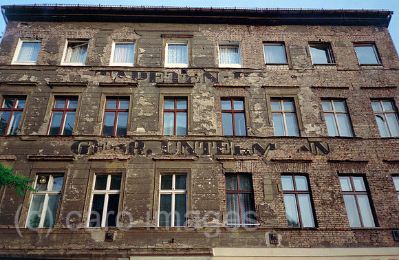 00P920620A140CARO.JPG