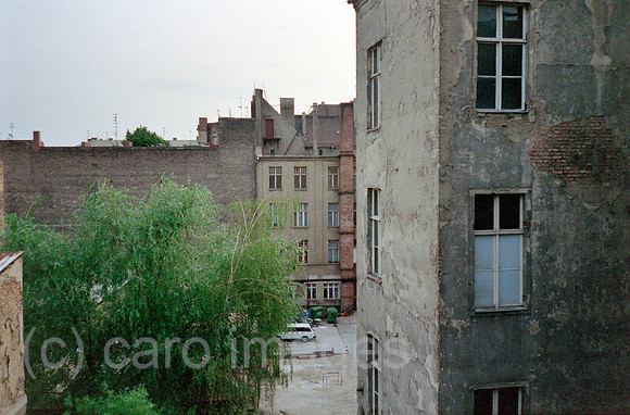 00P920620A143CARO.JPG