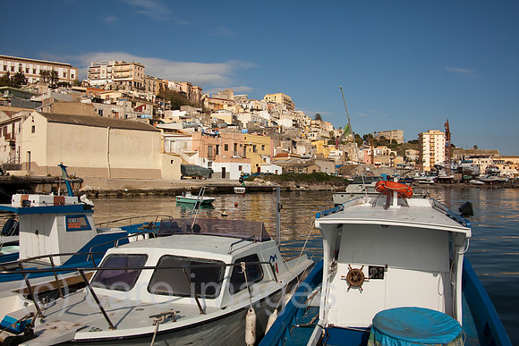 0SH110524D002CARO.JPG