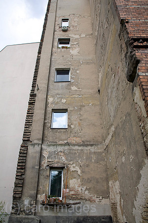 0SH110413D084CARO.JPG