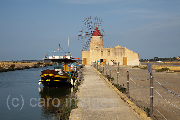 0SH110527D016CARO.JPG