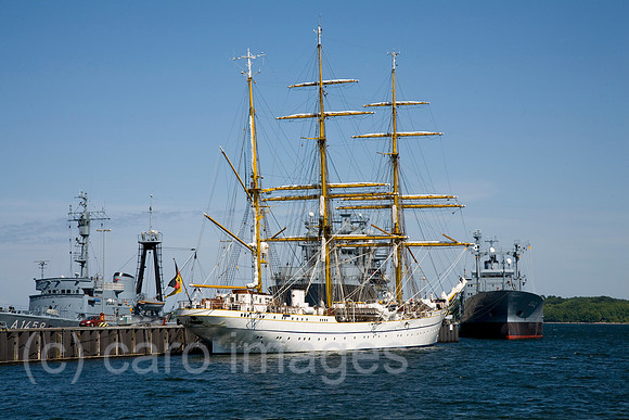 0SH110413D025CARO.JPG