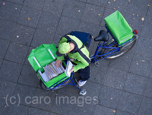 EBS11100199CARO.JPG