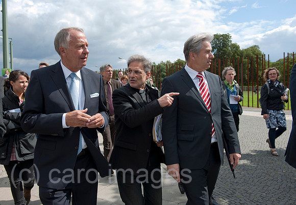 EBS11080155CARO.JPG