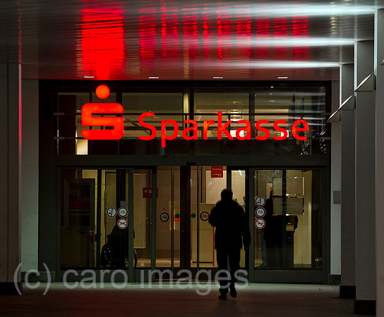 EBS12030308CARO.JPG