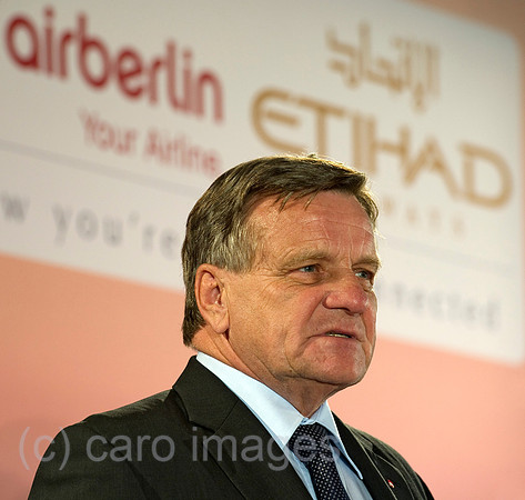 EBS12011192CARO.JPG