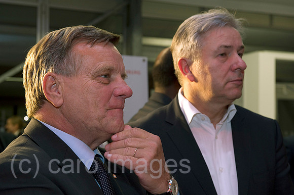 EBS12011194CARO.JPG
