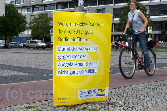 EBS11080016CARO.JPG