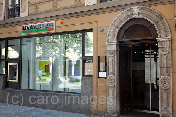 0RA120730D008CARO.JPG