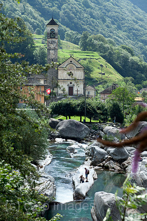 0RA120731D005CARO.JPG
