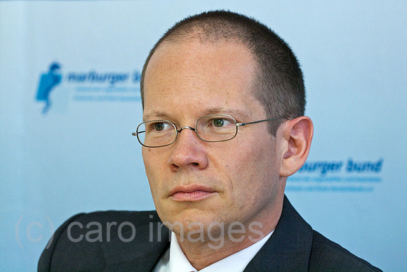 0SP100507D101CARO.JPG