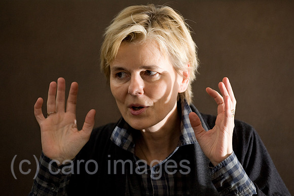 0SK101104D004CARO.JPG