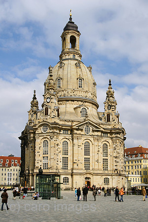 0SJ090330D015CARO.JPG