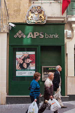 0SP091127D214CARO.JPG