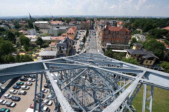 0SK100727D004CARO.JPG