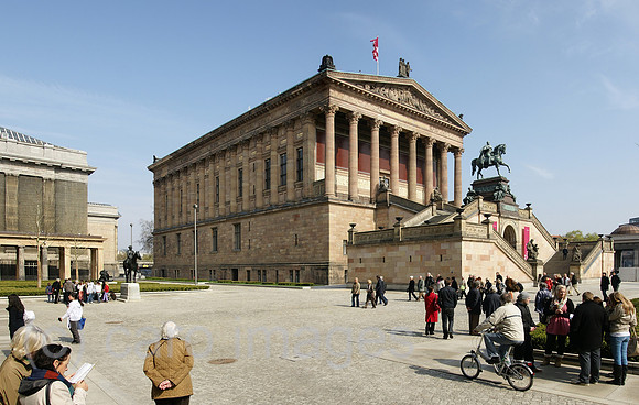 0SJ100413D004CARO.JPG