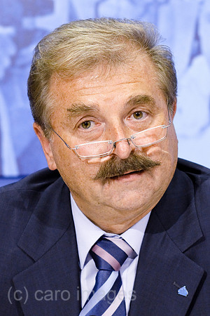 0SP100623D027CARO.JPG