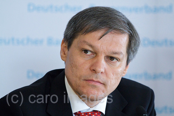 0SP100702D068CARO.JPG