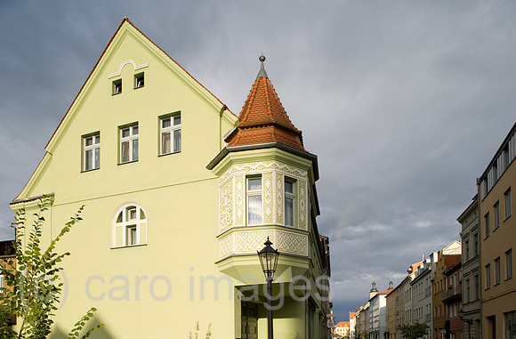 0CE100904D010CARO.JPG