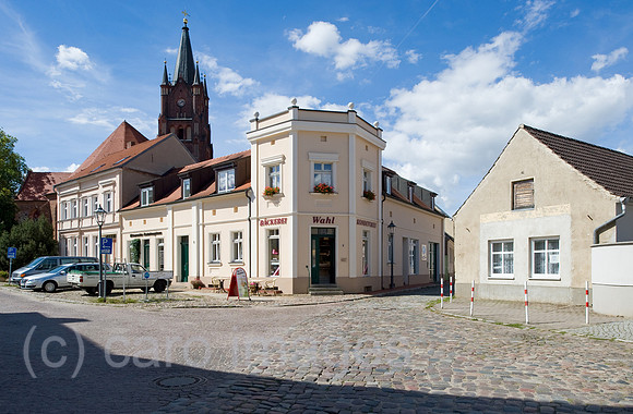 0CE100903D026CARO.JPG
