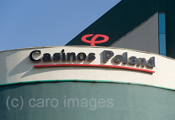 0CE101003D068CARO.JPG