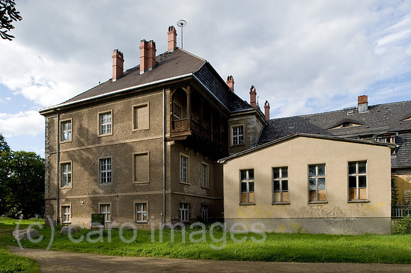 0CE100903D012CARO.JPG