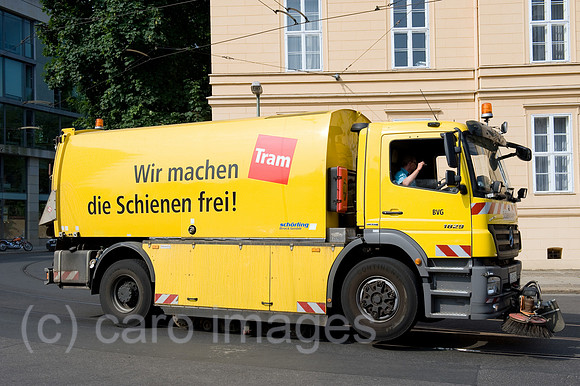 0CE100701D010CARO.JPG