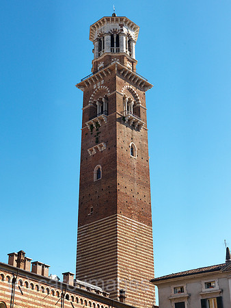 0JL110722D085CARO.JPG