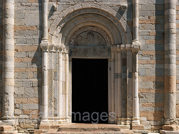 0JL100806D007CARO.JPG