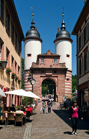 0MC100602D011CARO.JPG