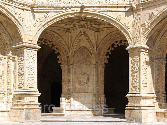 0JL110310D091CARO.JPG