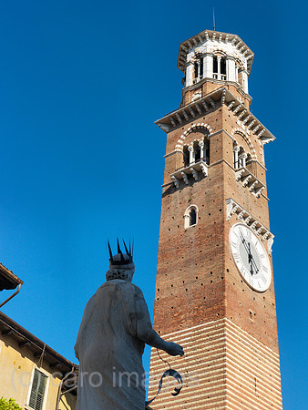 0JL110722D051CARO.JPG