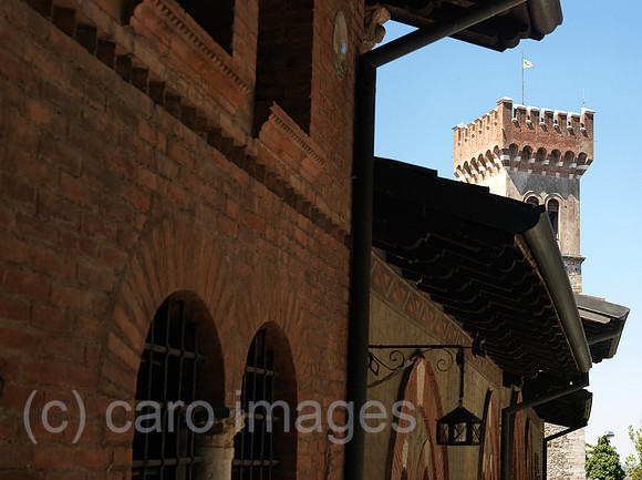 0JL120717D029CARO.JPG