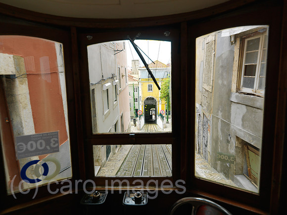 0JL110314D053CARO.JPG