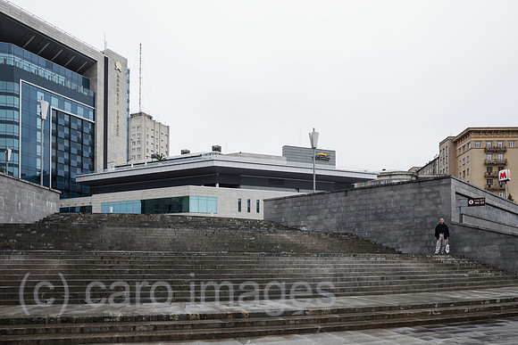 00P190429D811CAROEX.JPG