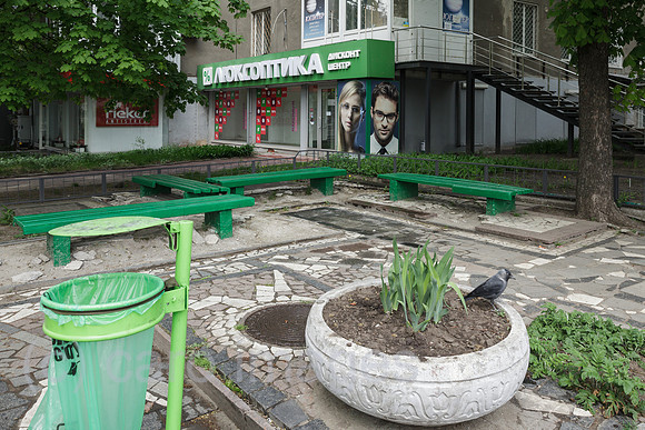 00P190428D743CAROEX.JPG