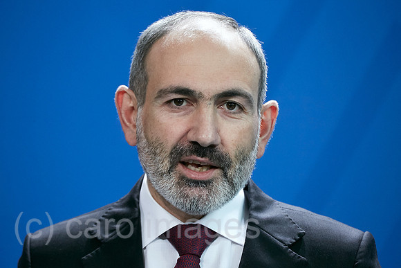00R200213D083CAROEX.JPG