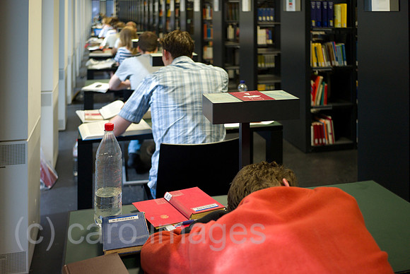 00Y100820D022CARO.JPG