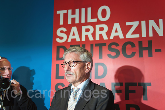 00Y100830D010CARO.JPG