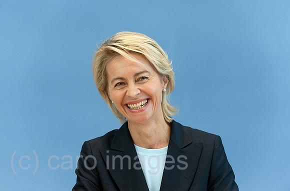00Y100824D040CARO.JPG