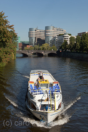 0BG120814D073CARO.JPG