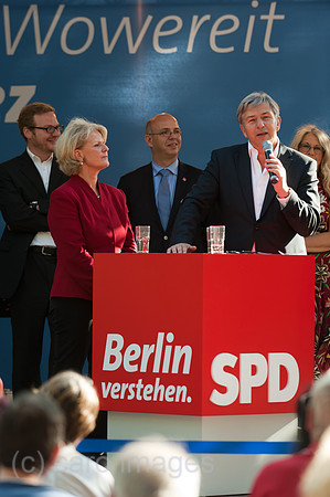 0CK110819D025CARO.JPG