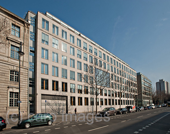 0CK120305D006CARO.JPG