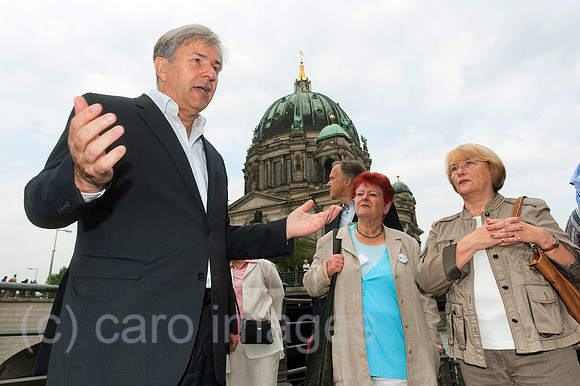 0CK110817D021CARO.JPG
