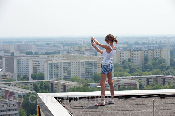 00Y100611D016CARO.JPG