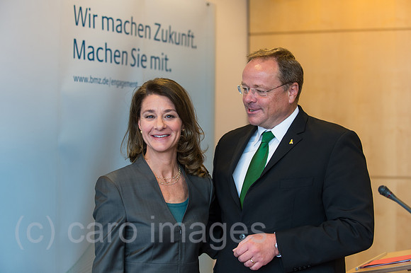 0CK120405D002CARO.JPG