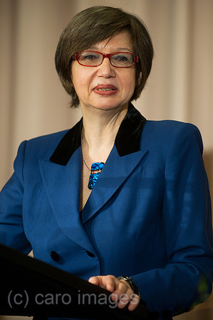 0CK110218D001CARO.JPG