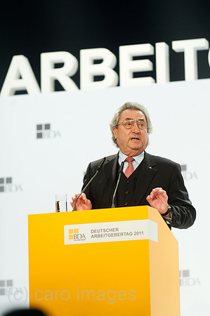 0CK111122D023CARO.JPG