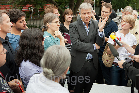0DB100811D009CARO.JPG