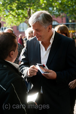 0CK110819D040CARO.JPG